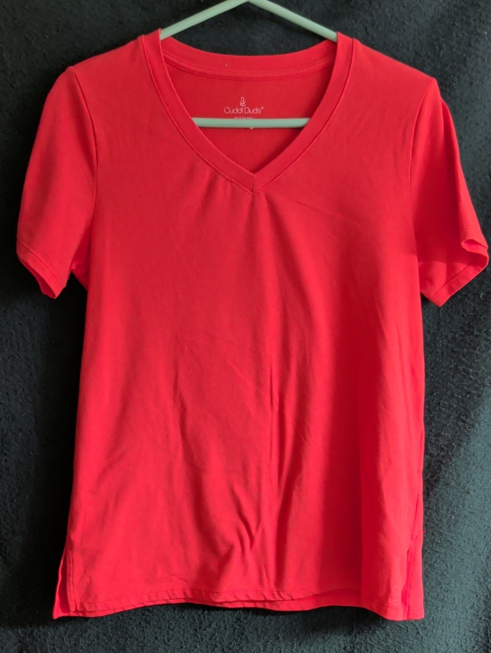 Cuddl Duds Bright Red V-Neck Short Sleeve Tee